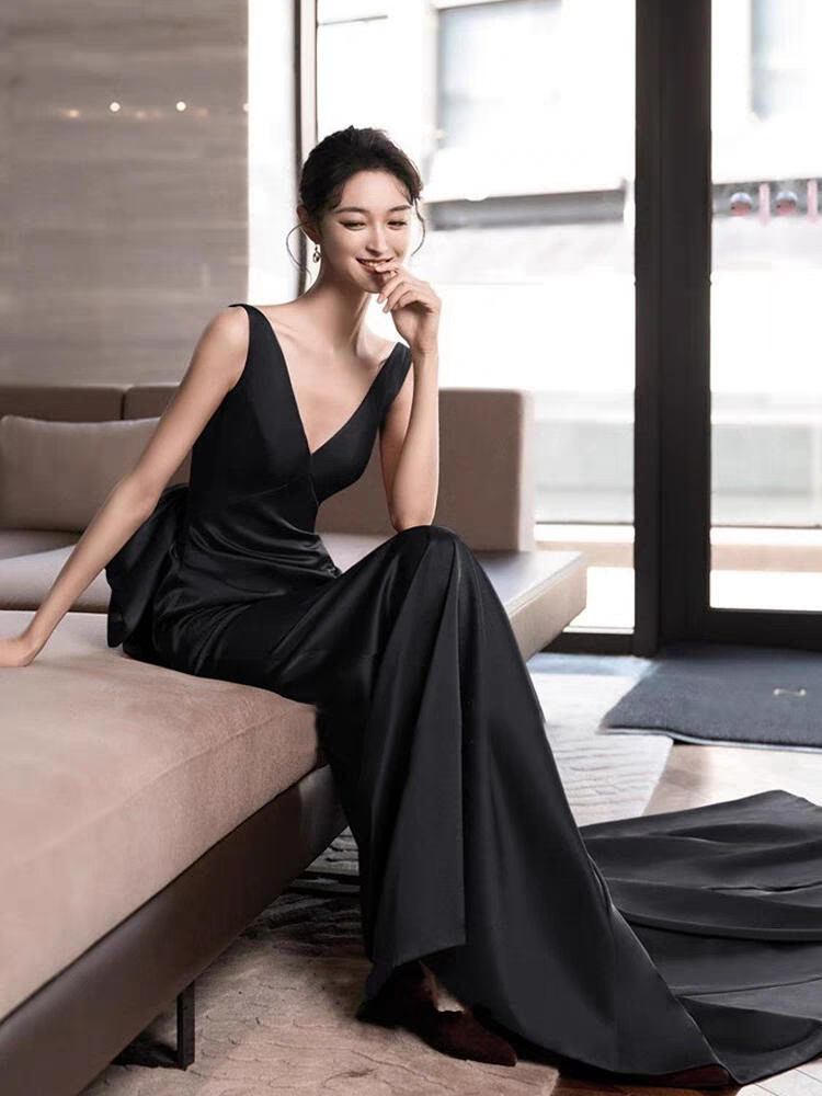 Bailebelle Fashion New banquet evening dress simple sleeveless satin host concert performance fashion long black and Red image 2