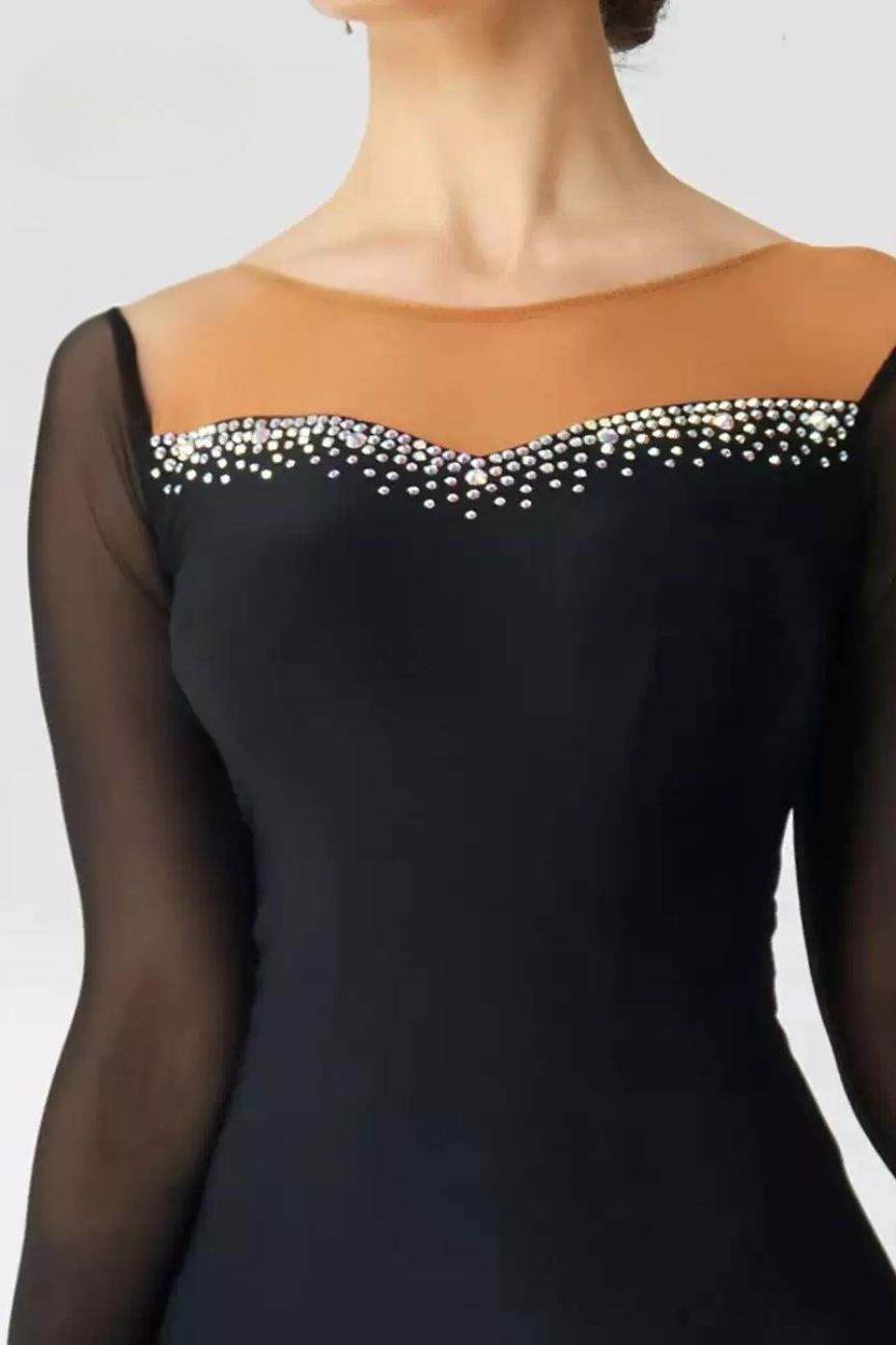 new national standard modern dance practice clothing dress ballroom dance waltz customization
Invoicing available
¥
580 image 0