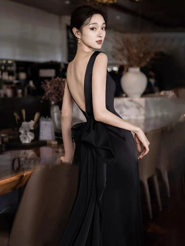 Bailebelle Fashion New banquet evening dress simple sleeveless satin host concert performance fashion long black and Red image 3