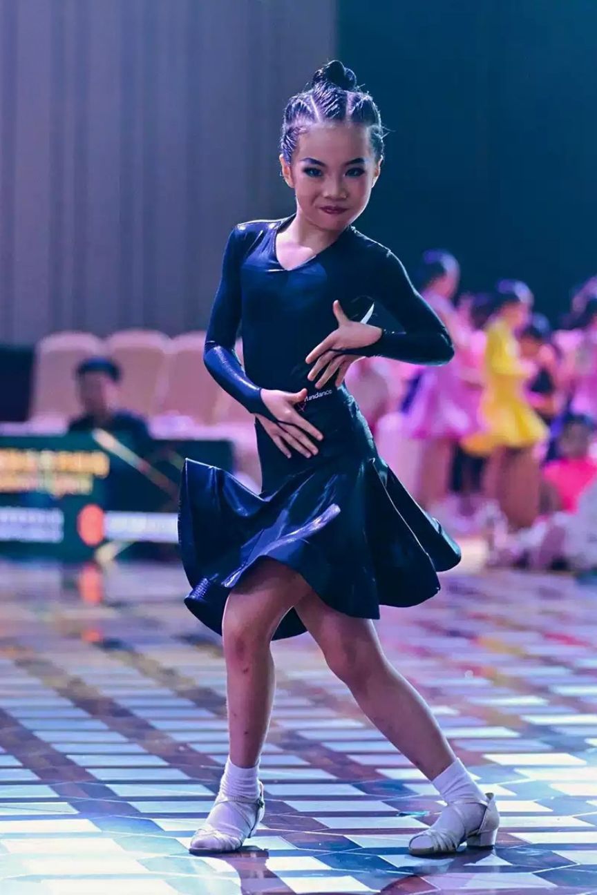 professional standard children's national standard Latin dance dress Customized Latin + Modern Three-piece Set Nylon Pearlesce image 0